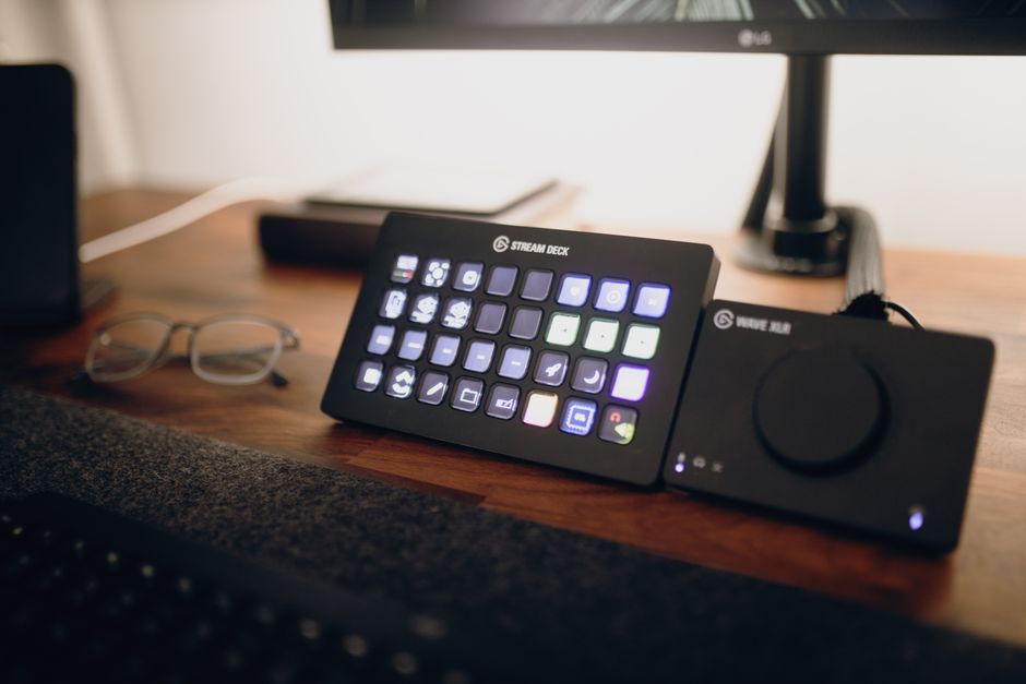 Stream Deck Workflows: Streamers, Podcasters, YouTubers