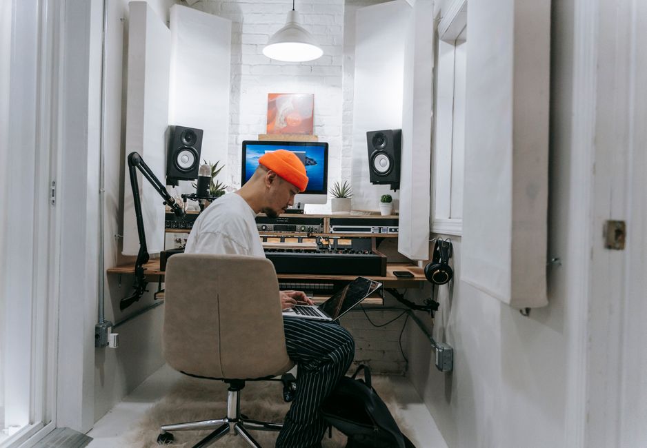 Soundproofing vs Acoustic Treatment: What Actually Differs
